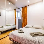 Bright Apartment At Les Invalides - 4 Guests